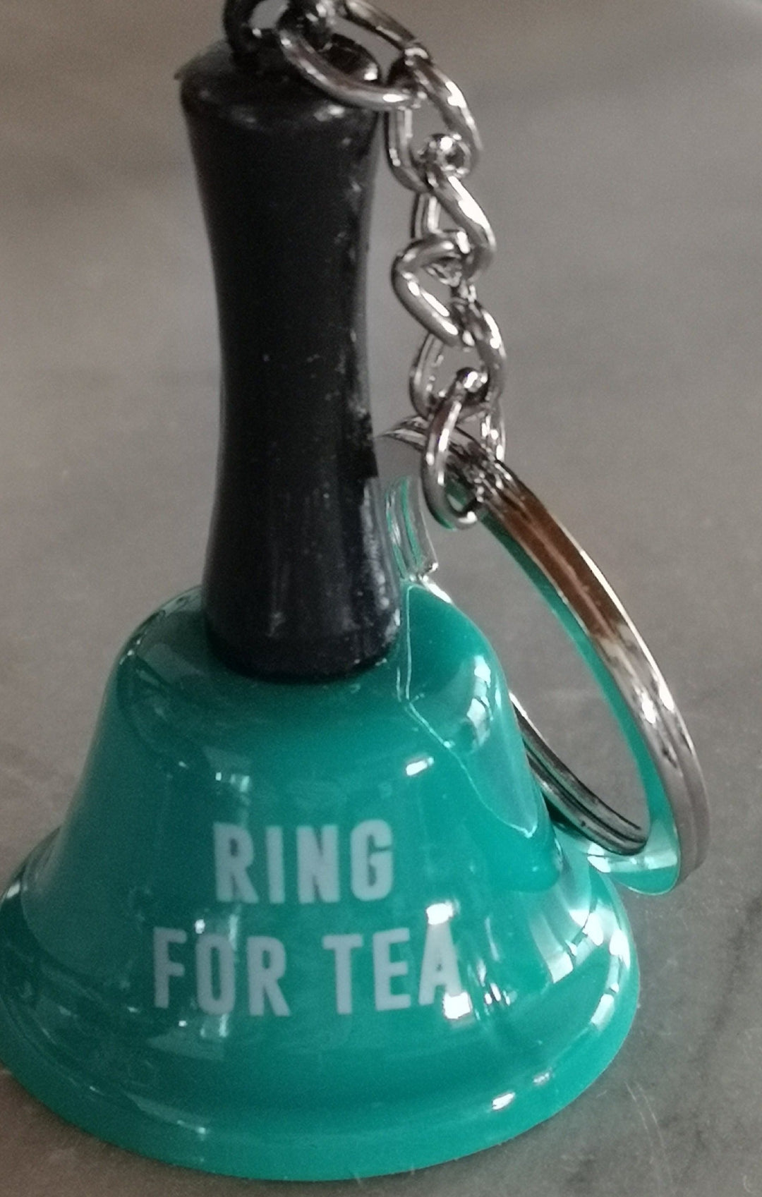 Schlüsselanhänger Mini Glocke "Ring for tea ", türkis - British Moments