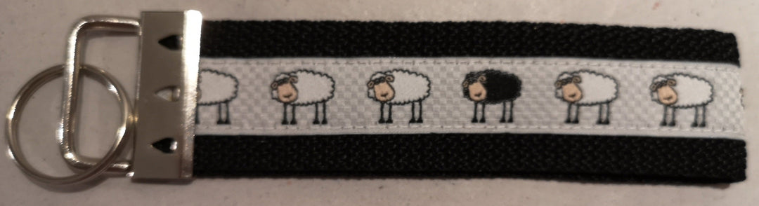 Schlüsselanhänger Motiv "Schafe  ",  by Apollo Fabric Arts - British Moments
