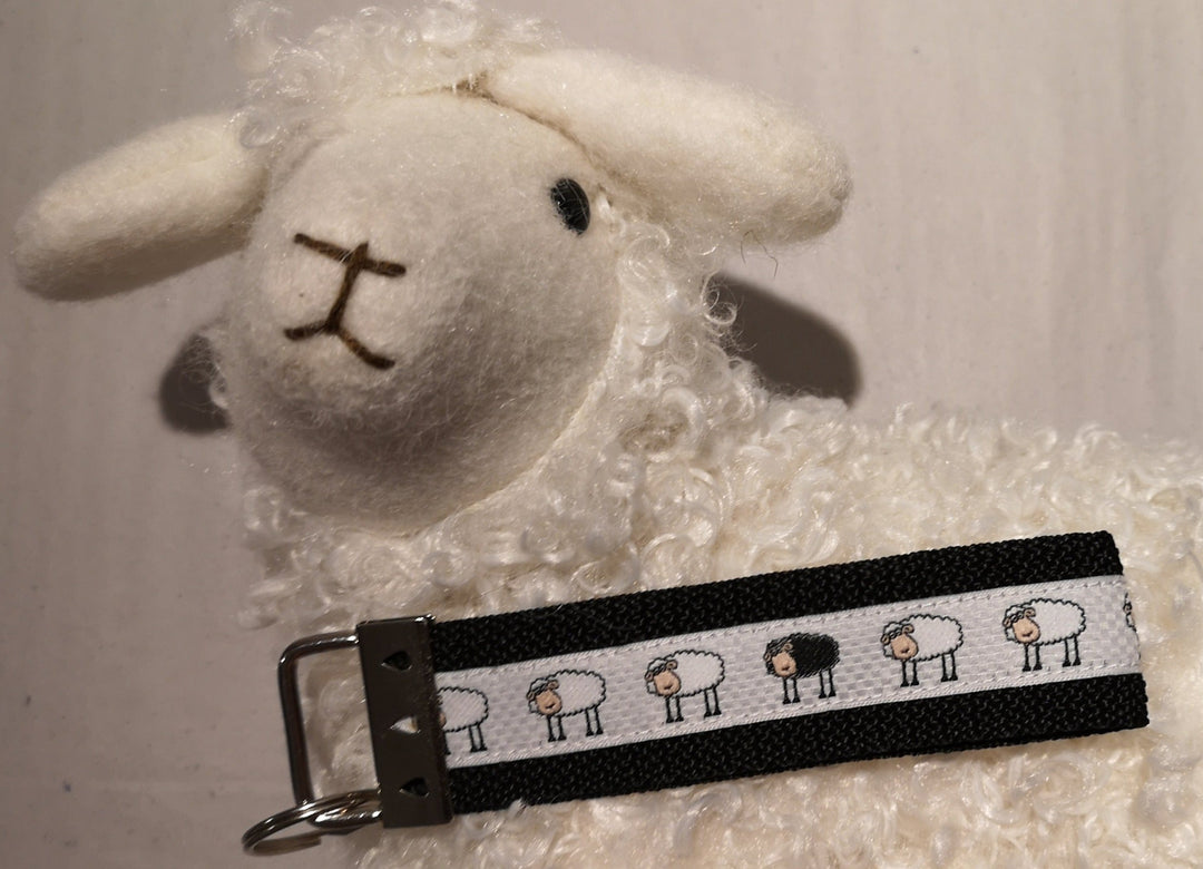 Schlüsselanhänger Motiv "Schafe  ",  by Apollo Fabric Arts - British Moments