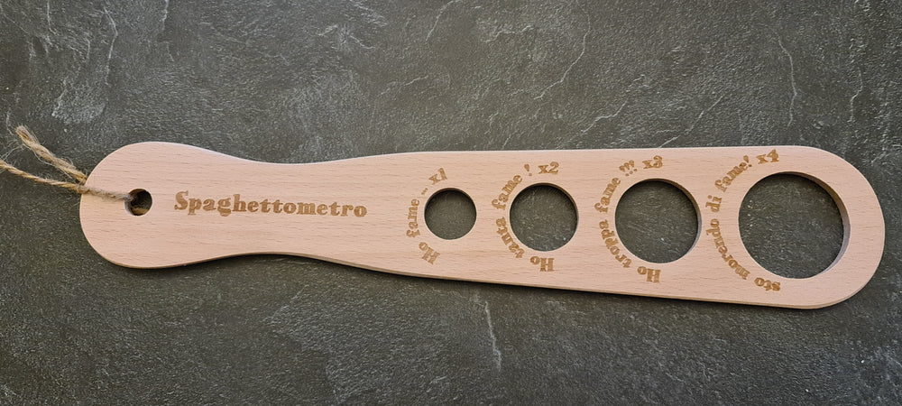 Spaghettometer aus Holz . Zum Abmessen der richtigen Spaghetti-Menge - British Moments / Fernweh-Kaufhaus