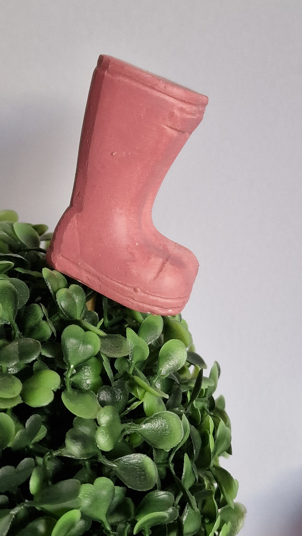Stecker " Gummistiefel " für Blumentöpfe und Vasen