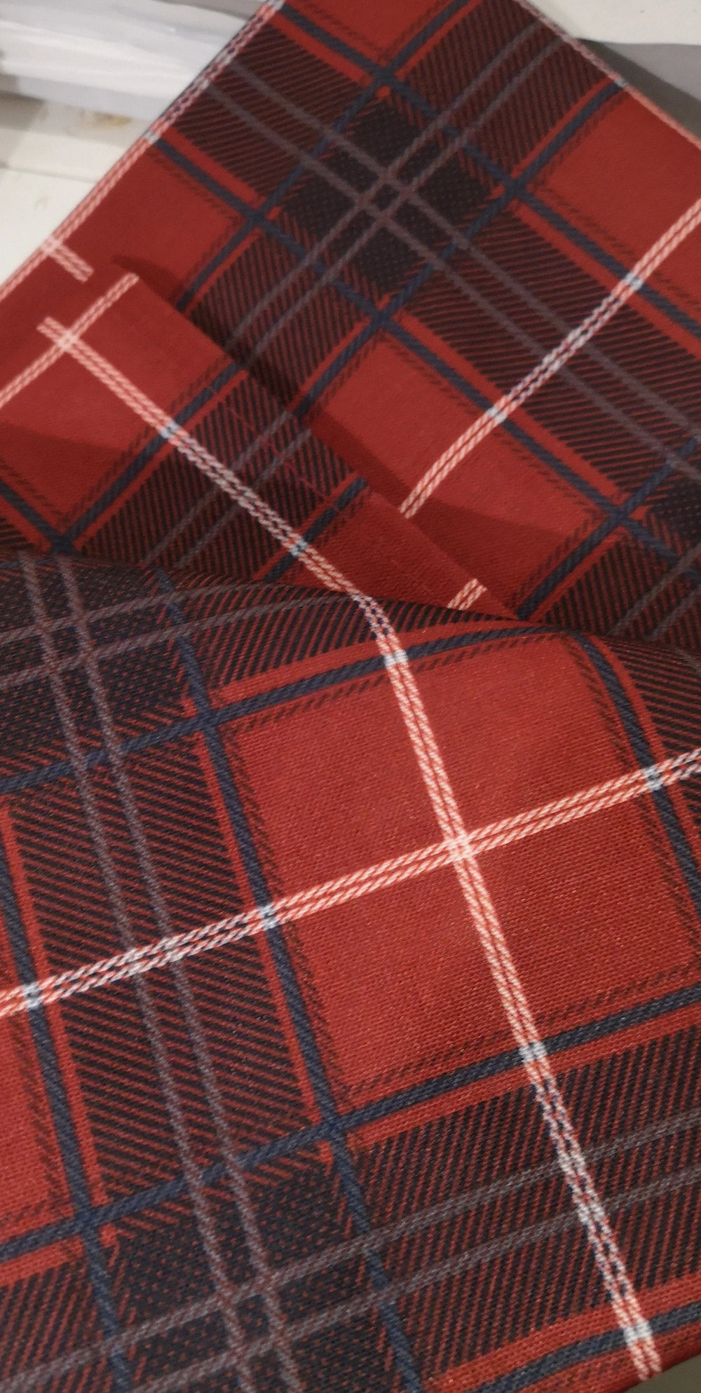 Tartan Tischdecke, eckig, Kunststoff abwaschbar,  132cm  x  178  cm - British Moments