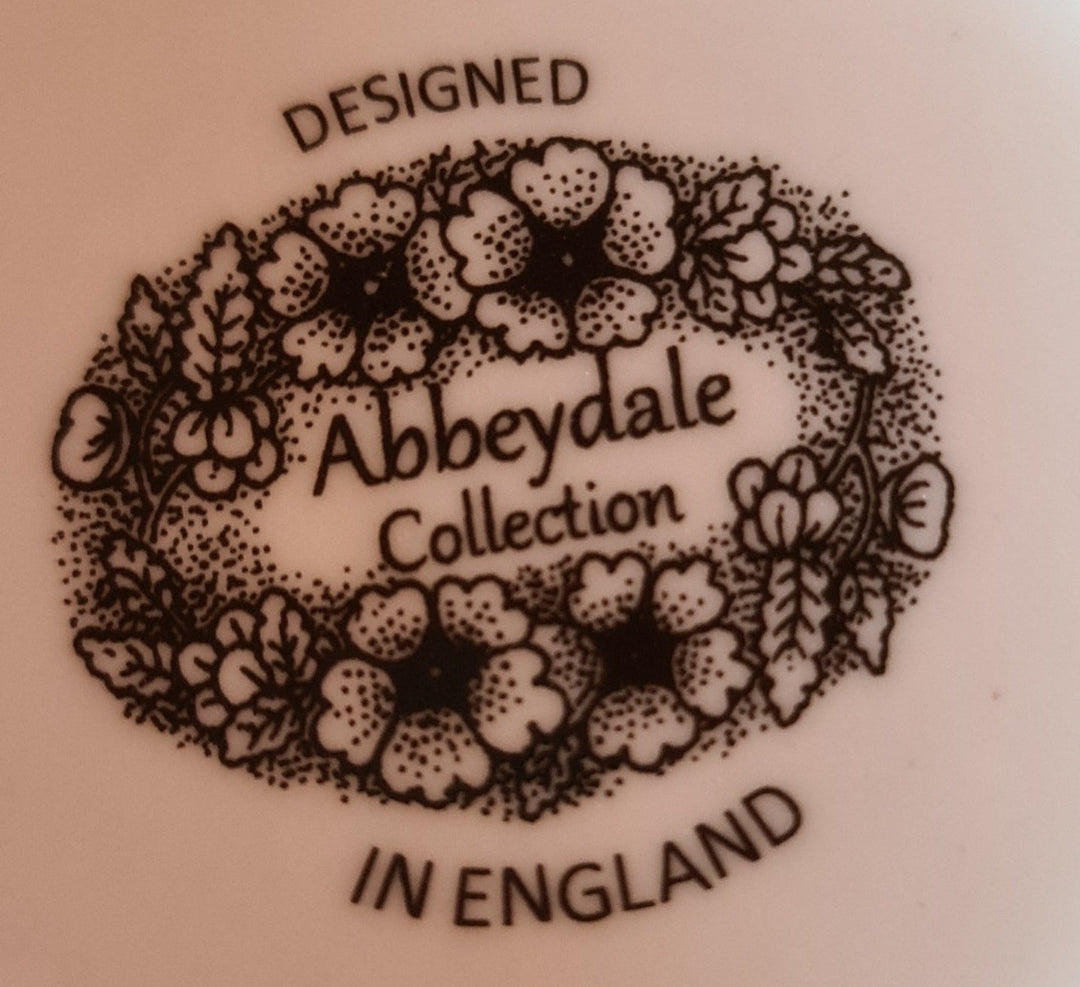 Tasse, Becher "Bluebells" - British Moments / Fernweh-Kaufhaus