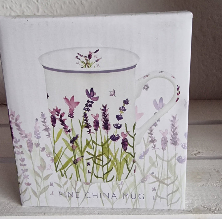 Tasse /Becher   "Lavender"  / Jennifer Rose Gallery. - British Moments / Fernweh-Kaufhaus
