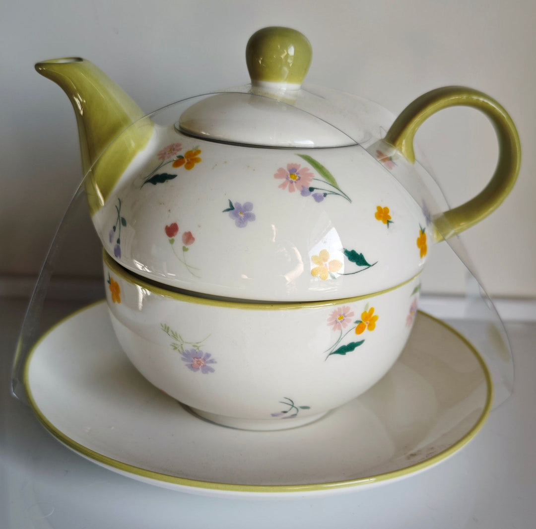 Tea for one Set "Flowers" 