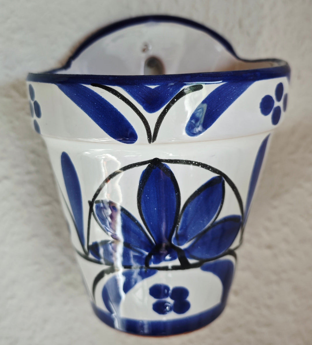 Wandblumentopf, Ton, &nbsp;
Handarbeit, handbemalt aus Spanien