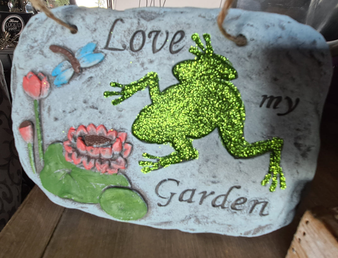 Gartenschild zum Aufhängen mit Beschriftung "Love my garden" - British Moments
