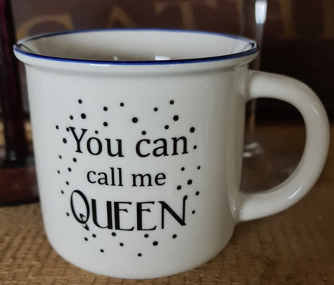Kaffeebecher,  Keramik mit Beschriftung "You can call me Queen" - British Moments
