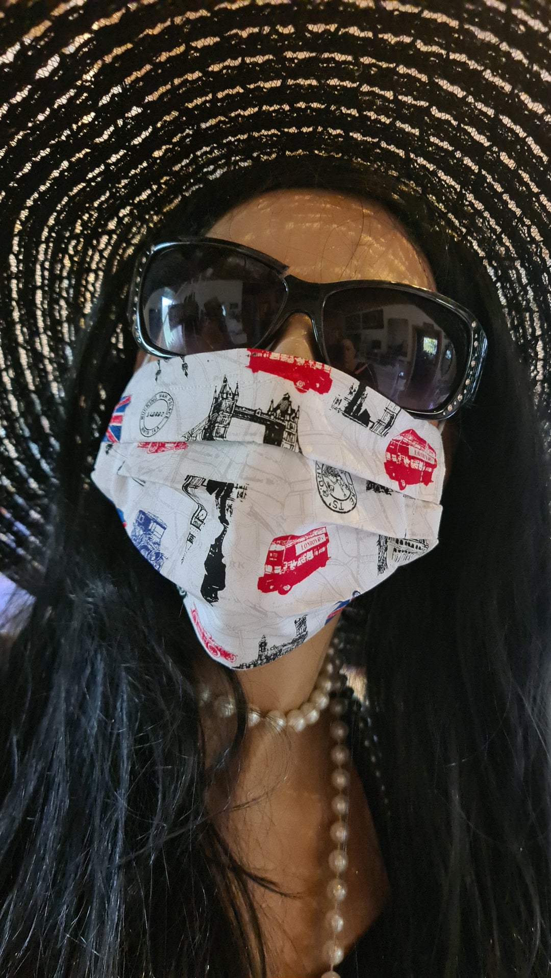 NEUES MOTIV !!!  Mundmaske (Alltags-Behelfsmaske)" London" Retro"  mit Gummi zum Befestigen an den Ohren- Handarbeit - British Moments