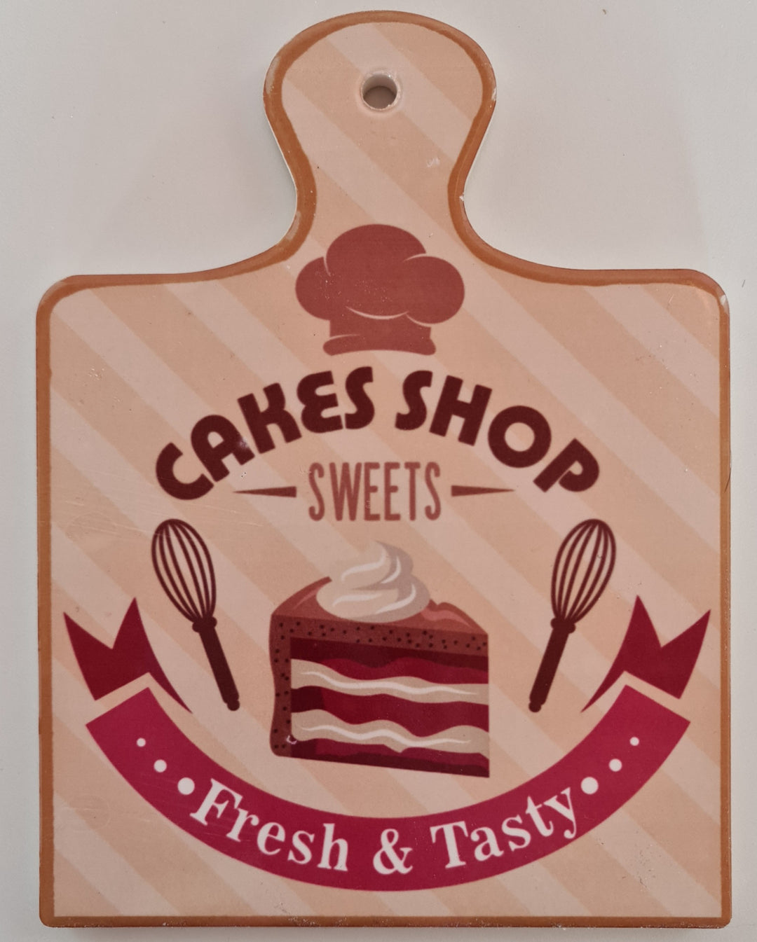 Schild/ Untersetzer mit Beschriftung "Cakes Shop Sweets Fresh & tasty, ca 20,5 x15cm - British Moments