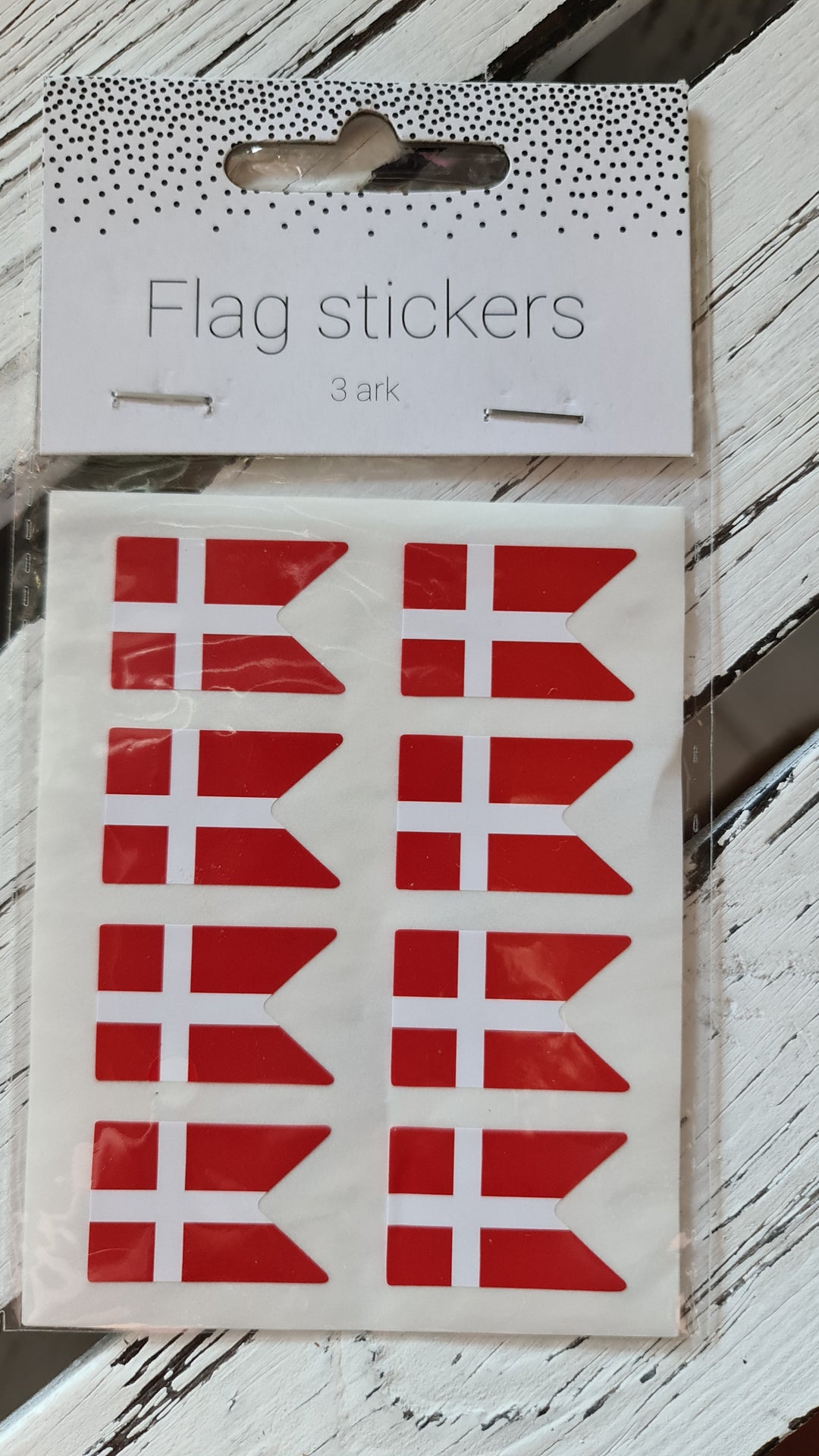 Aufkleber, dän. Flagge, 3 Bögen a 8 Flaggen ( ca 1,5 cm x 2cm) - British Moments