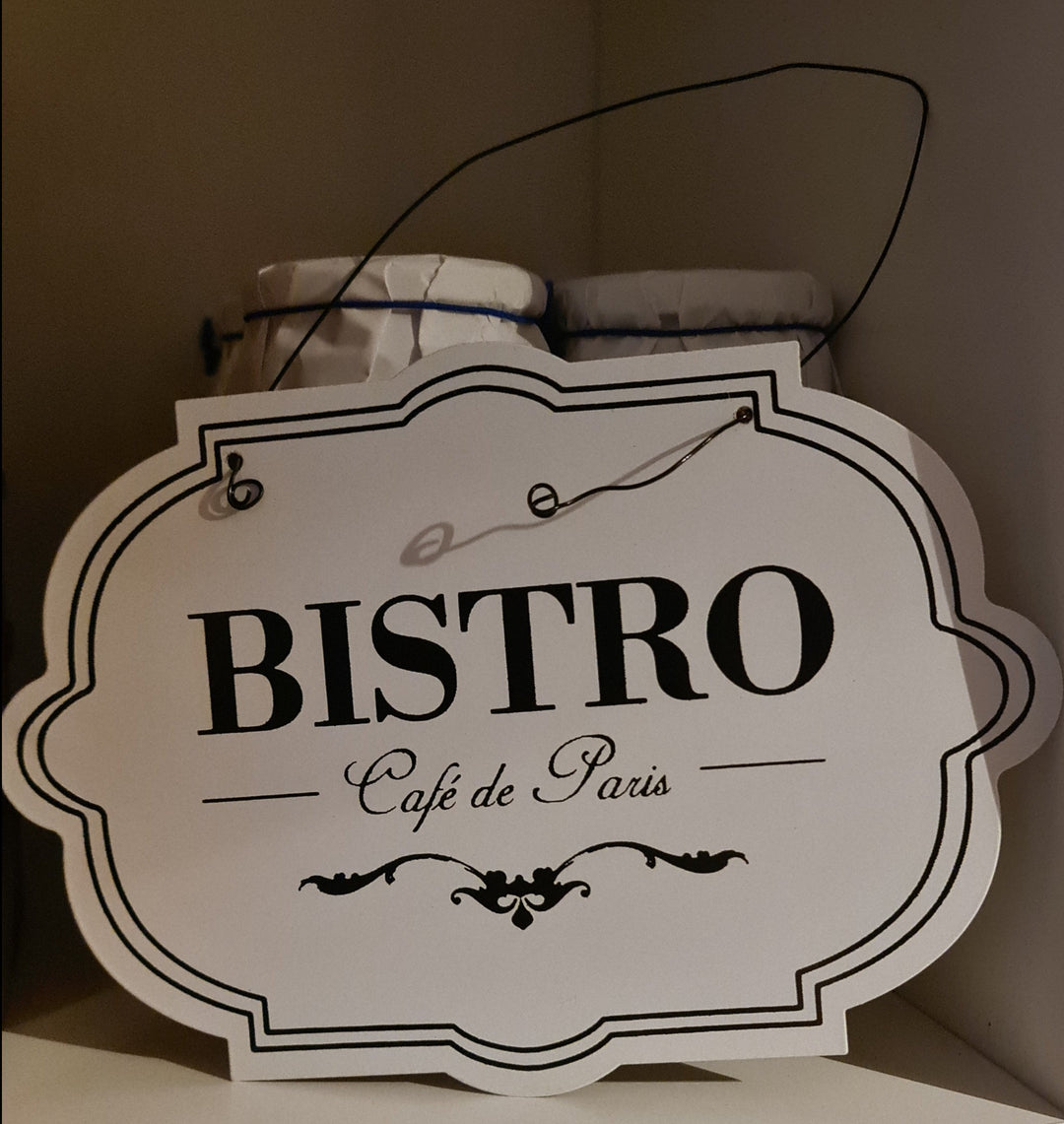 Blechschild  ca  21 cm  x 14 cm mit Beschriftung "BISTRO Cafe de Paris" - British Moments / Fernweh-Kaufhaus