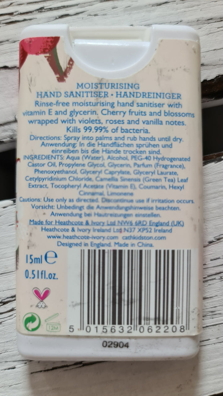 Cath Kidston Hand Desinfektionsmittel für unterwegs , 15 ml Mini Spray - British Moments / Fernweh-Kaufhaus