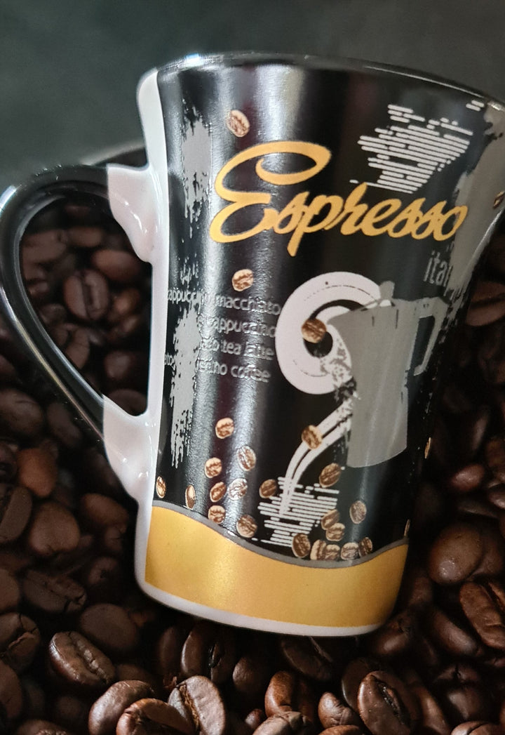 Elegant geformte  Espressotasse mit ital. Motiven - British Moments / Fernweh-Kaufhaus
