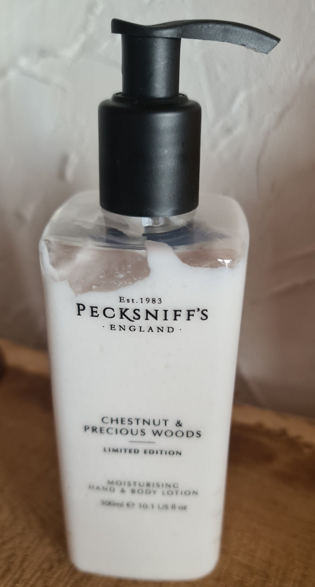 Pecksniff's Chestnut & Precious Woods, Moisturizing  Hand & Body Lotion 300 ml