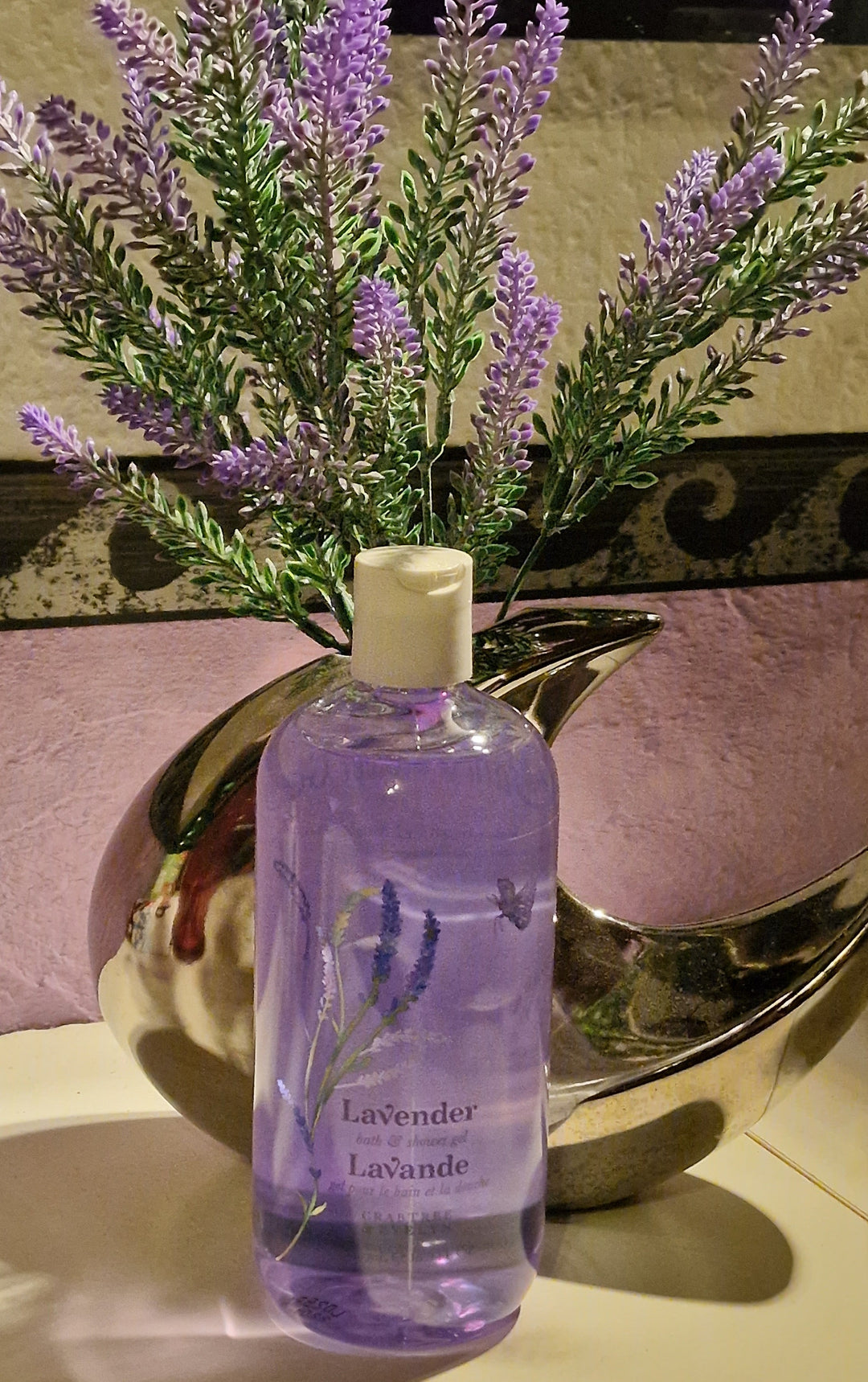 Crabtree & Evelyn Lavender Bath & Shower Gel, 500 ml ( ohne Lavendel Deko)