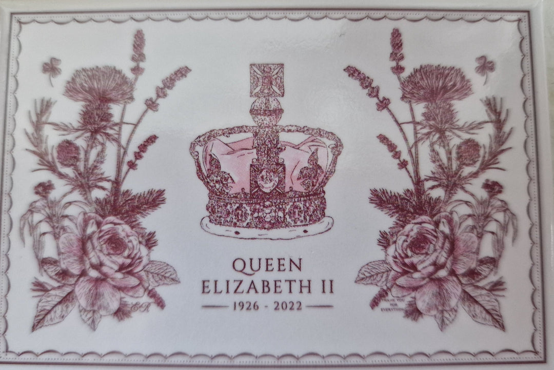 Wunderschöner Kühlschrank-Magnet  mit Queen Elisabeth II. -Motiv.