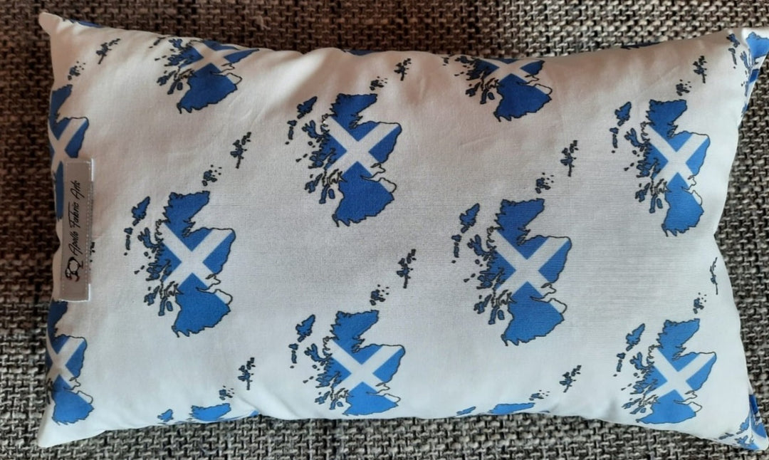 Reisekissen Motiv "Schottland Flagge" Größe 35cm  x 22 cm, Handarbeit - British Moments