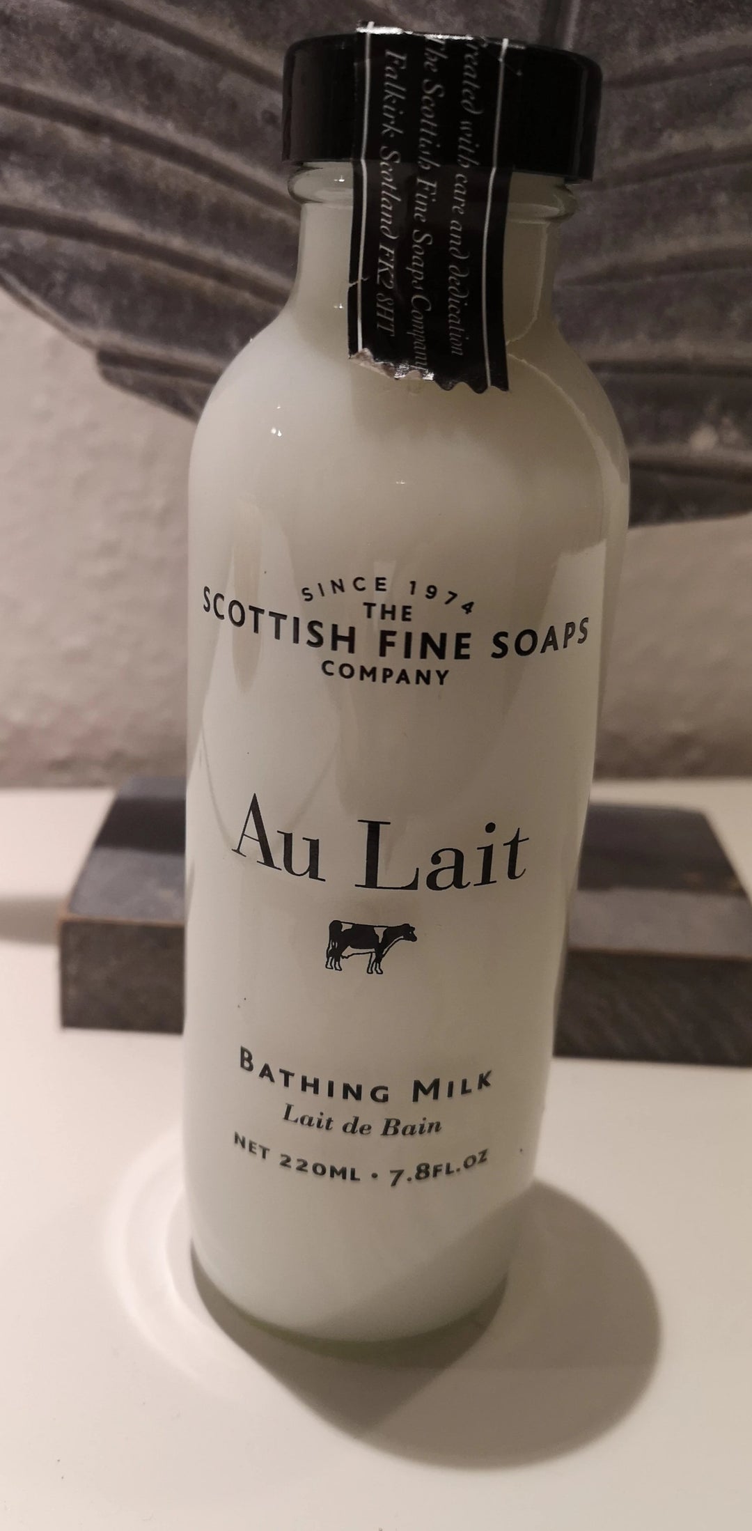 Scottish fine soaps Bathing milk klein, 220ml. Bademilch in edler Glasflasche - British Moments